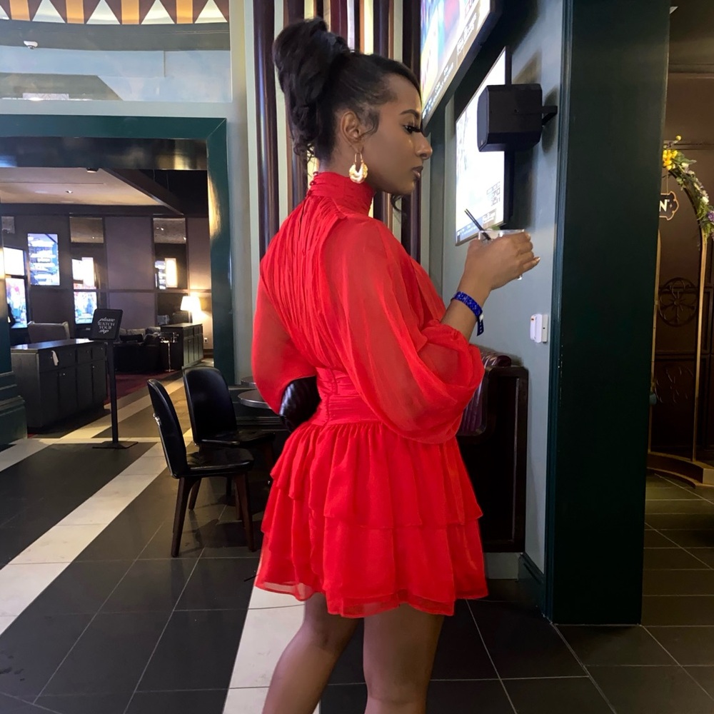 Red Ruffle Short dress - Picture 2 of 2